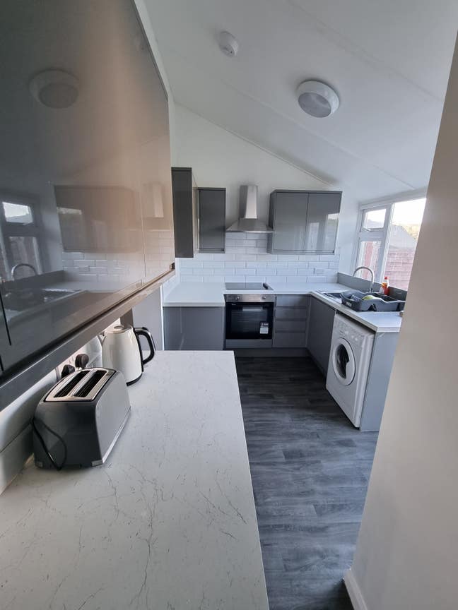 Dover Double Bedroom Main Photo