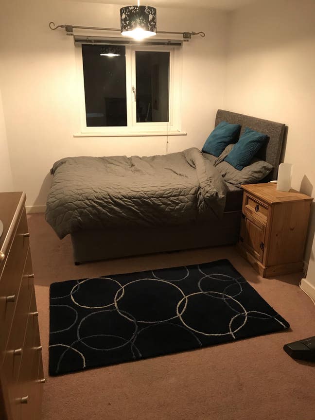 Double room s17 all bills inc  Main Photo