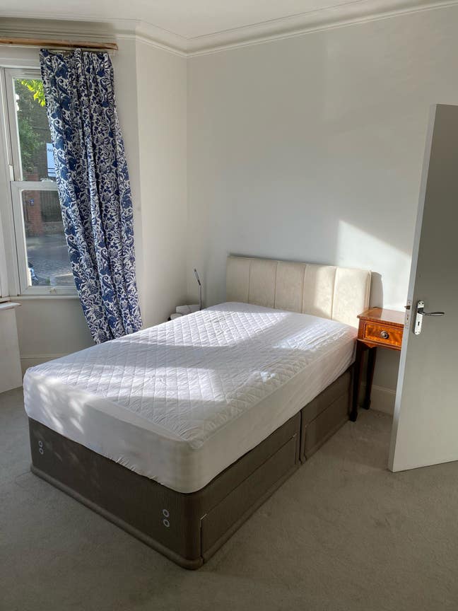 Large Room in Fulham Main Photo