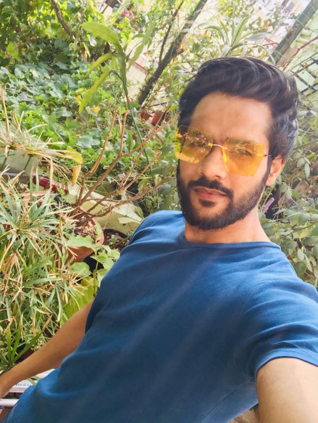 Professional couple Seeks a studio flat  Main Photo