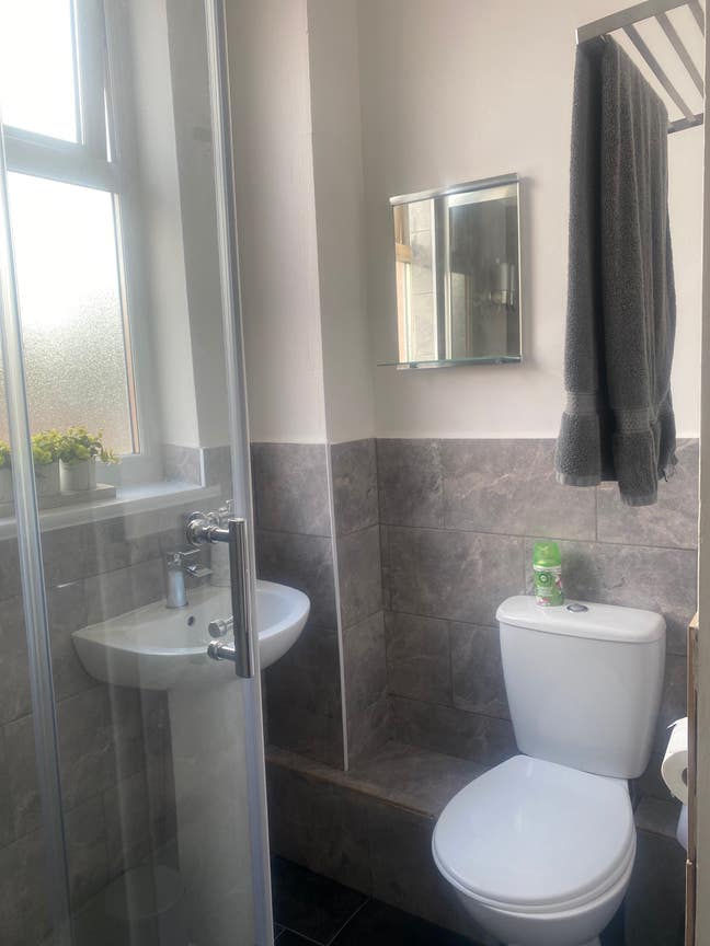 Park rd flat share Main Photo