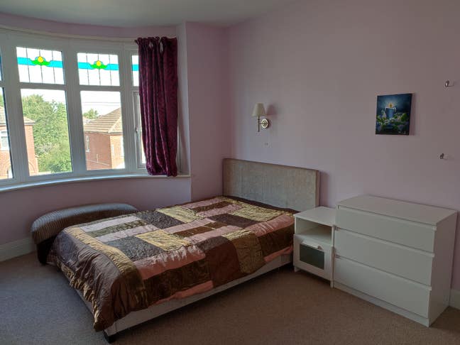 Two bedrooms, 4 min walk to Uni of Southampton Main Photo