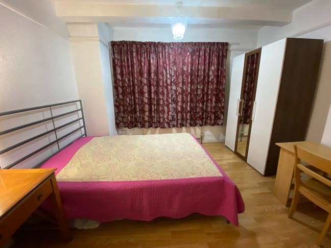 Double room available in Mitcham/Tooting  Main Photo