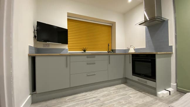 Modern studio flat -Talbot Woods*All bills incl* Main Photo