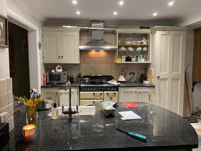 Large room to let Main Photo