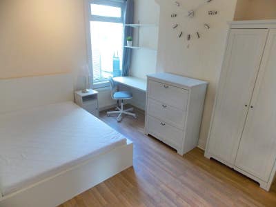 Great Double  Room  Southampton  Centre  -SO15 Main Photo