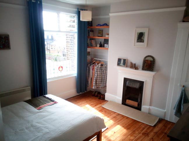2 Bright Dbl Rooms - Mature Houseshare BILLS INCL Main Photo