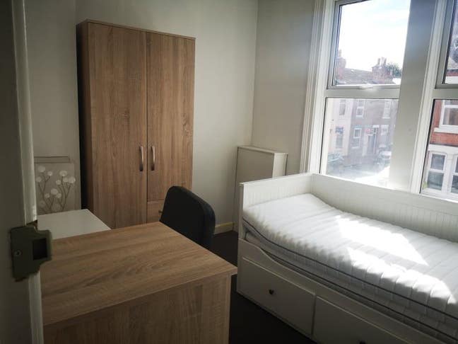Single Room in Flat Share Near Beeston Town Centre Main Photo