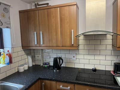 Double room to let mon-fri Main Photo