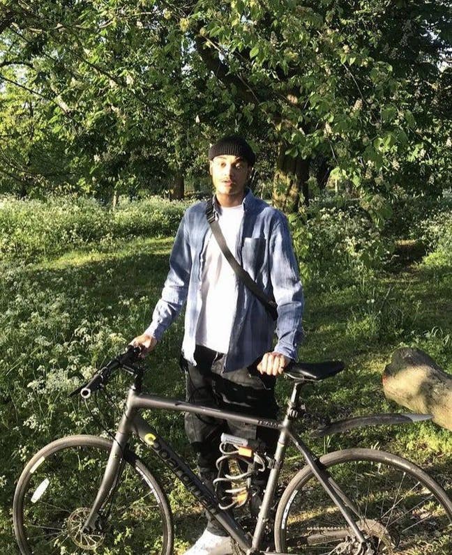 University Graduate currently looking for a room  Main Photo