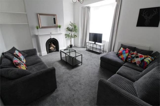 6 bed townhouse close to uni's and city centre Main Photo