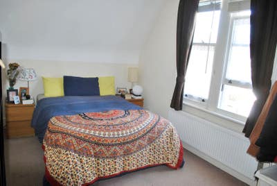 Large Furnished Chiswick 1 Double Bed Flat Main Photo