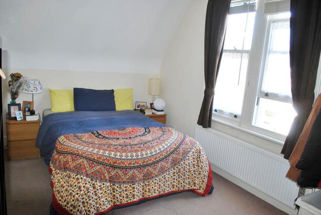 Large Furnished Chiswick 1 Double Bed Flat Main Photo