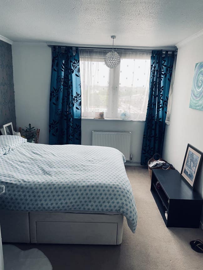 Double bedroom Islington Main Photo