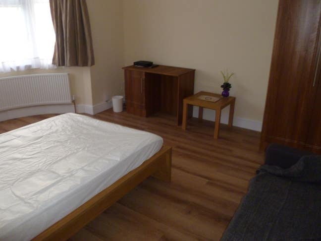 High quality room in high quality house Main Photo