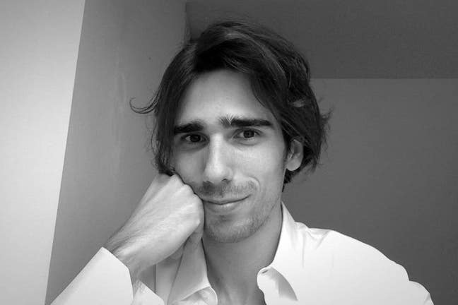 Looking for a room to move into or to Buddy Up  Main Photo