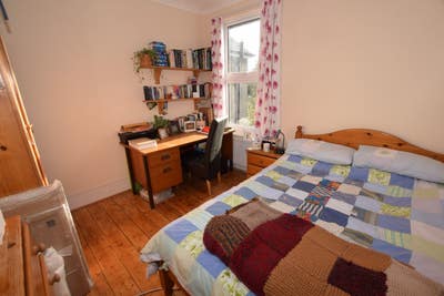 Excellent Room to rent Main Photo
