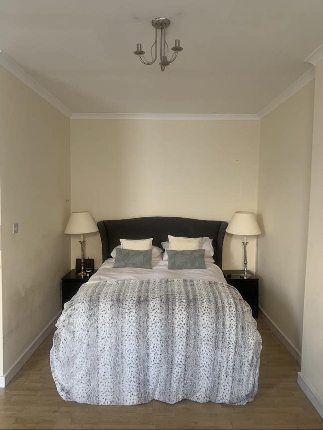 Studio Flat to rent prime location  Main Photo