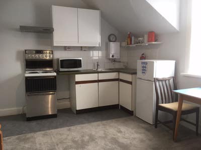Bedsit to let in Grove Road Leighton Buzzard Main Photo