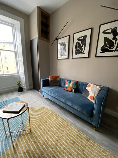 5 month rent in central design flat(whole flat) Main Photo