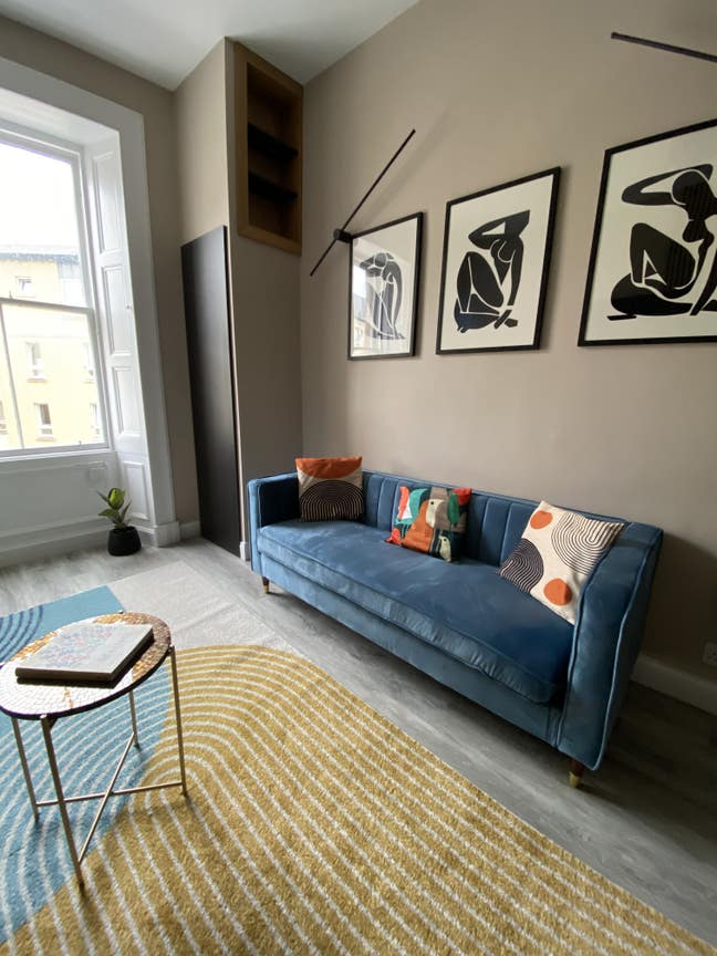 5 month rent in central design flat(whole flat) Main Photo