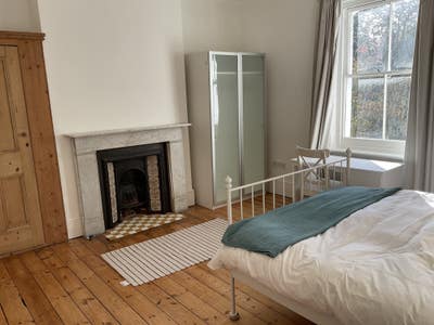 Spacious Double Room near Highgate Tube Main Photo