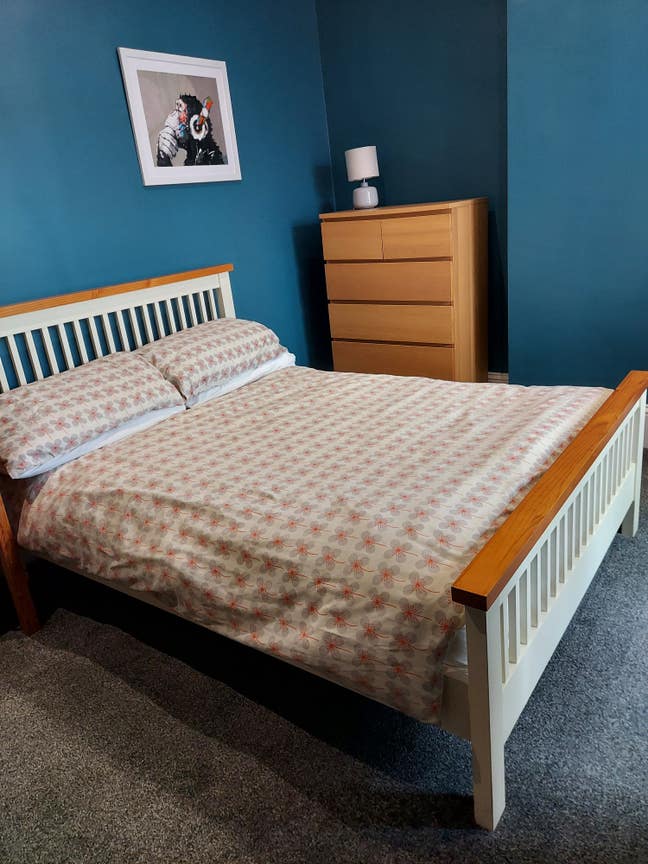 Double room with ensuite  Main Photo