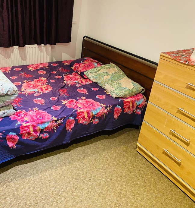 Spacious Double room to rent: £600/PCM Main Photo