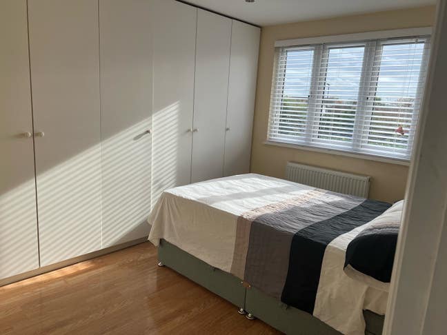 Double room to rent Main Photo