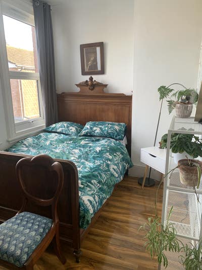 Lovely Double Room in Georgian House  Main Photo