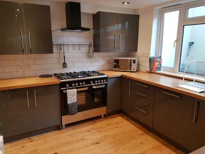 Beautiful home, Mutley. All bills inc! No deposit. Main Photo