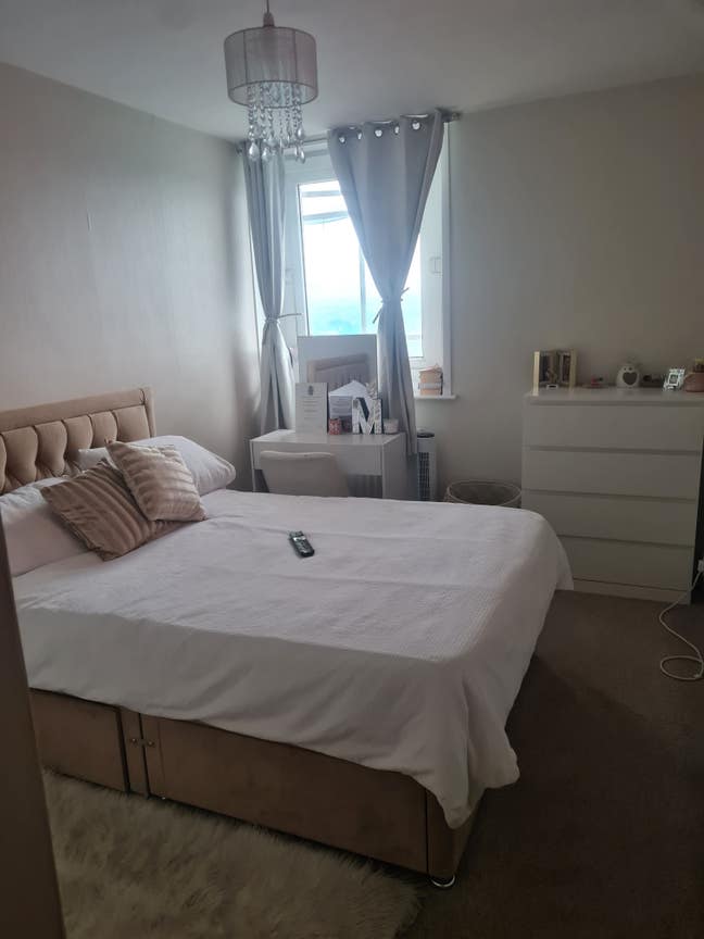Double room fully furnished  Main Photo