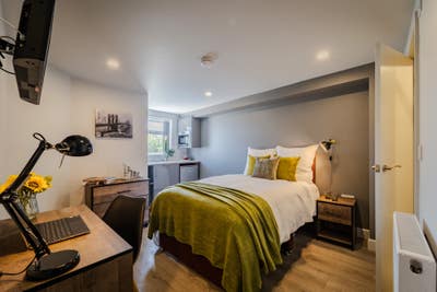 Large Studio close to Warwick University Main Photo