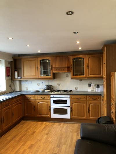 Dss Only - 2 Rooms Available - Must Be on Benefits Main Photo