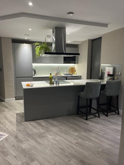 Double room with own bathroom in NQ  Main Photo