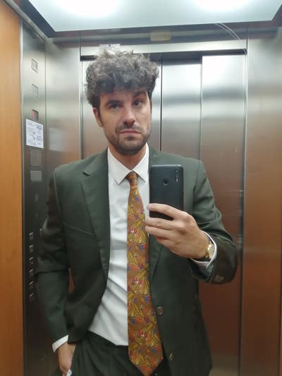 Looking for a room in a share house Main Photo