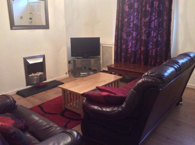 Leigh Houseshare Main Photo