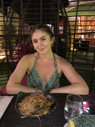 hii looking for a room - flexible move in date!🥰 Main Photo