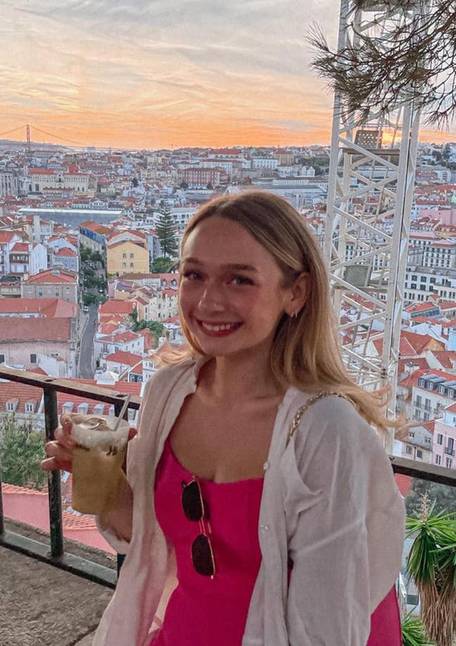 Looking for a social Flatshare !  Main Photo