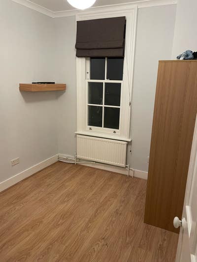 Small double room in  Brixton Hill available now Main Photo