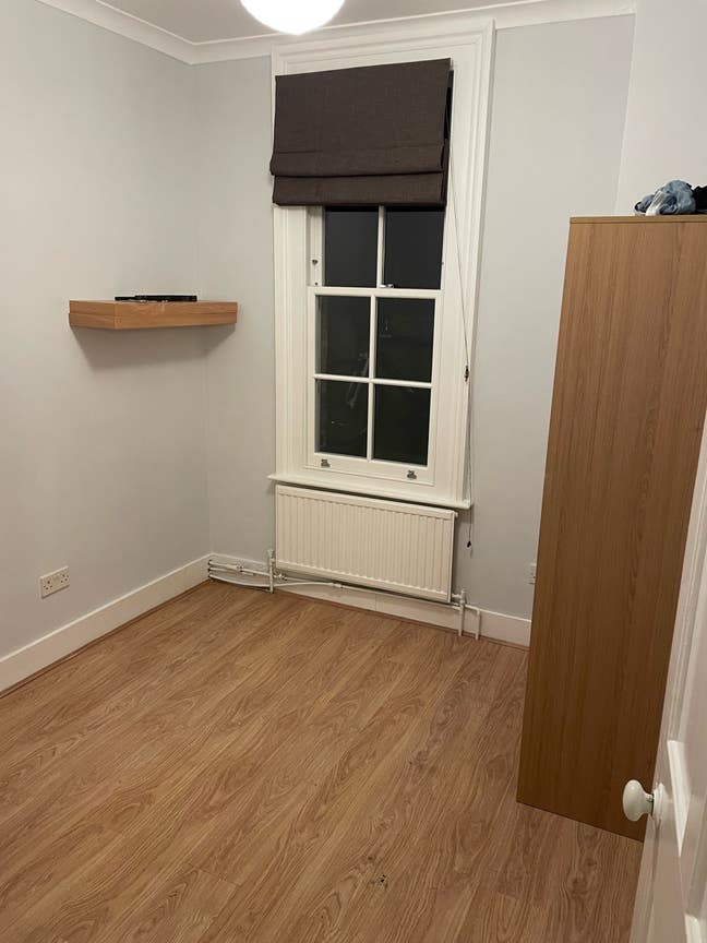 Small double room in  Brixton Hill available now Main Photo