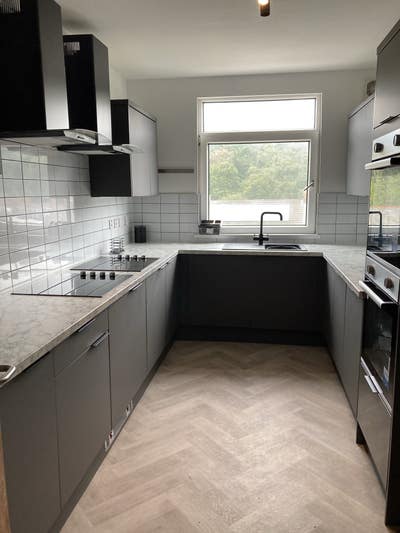 Modern Home | Bills Inc | Waterloo Place ✨ Main Photo