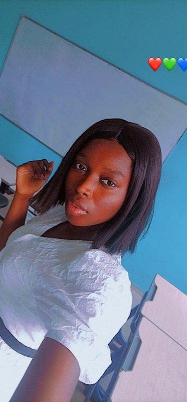 🏡 Buddy Up for a 2-Bed Flat in Surbiton  Main Photo