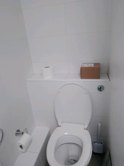 Single room available near West Kensington Station Main Photo