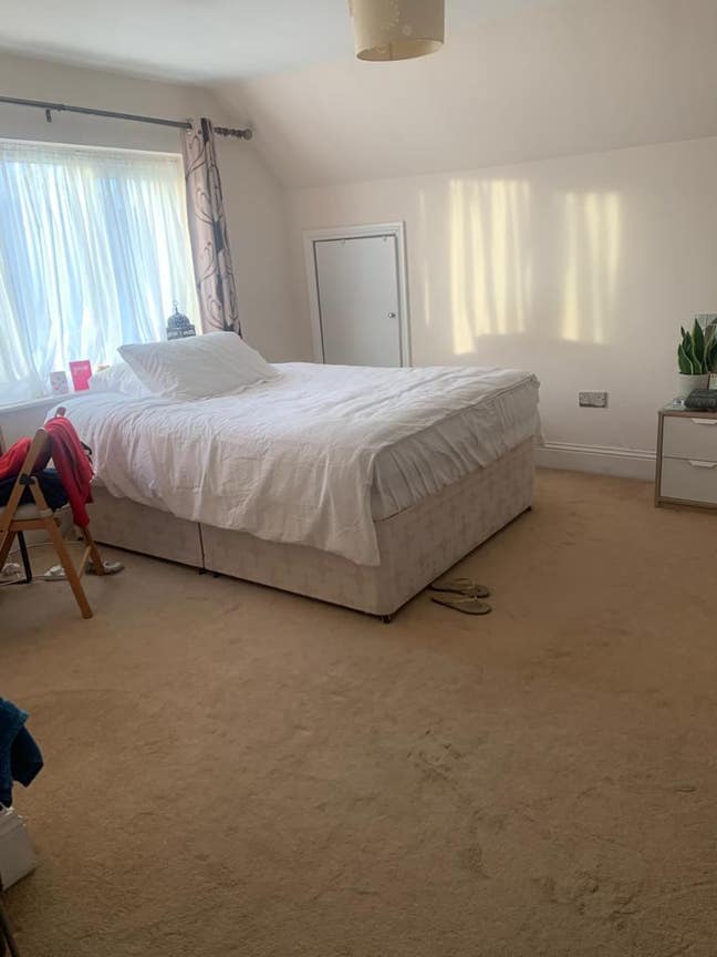 Spacious Double Room to Let Main Photo