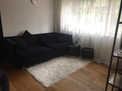 Double room in lovely flat - bills included  Main Photo