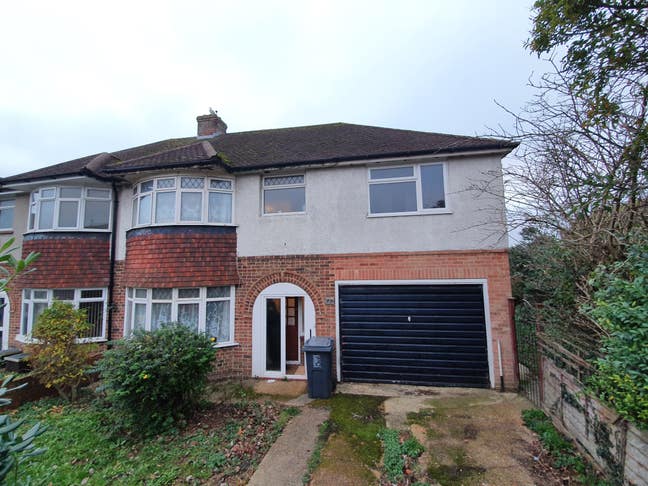 Lovely Room in Shared House *Bills Included* Main Photo