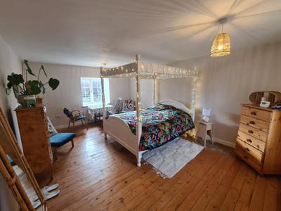 Bright, cheery, restful home in lovely galloway Main Photo