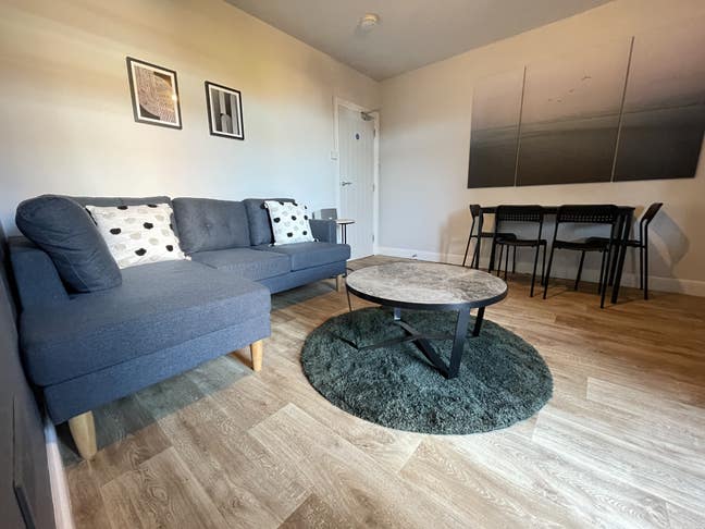 Outstanding, "High End "House Renovation.... Main Photo