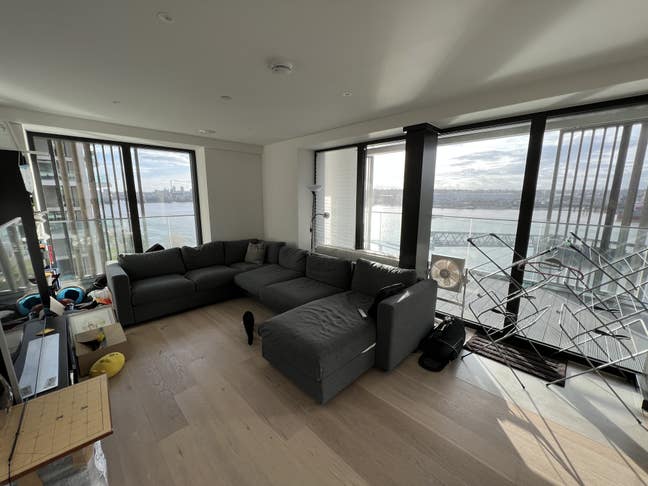 Master Bedroom in Beautiful Apartment and Location Main Photo